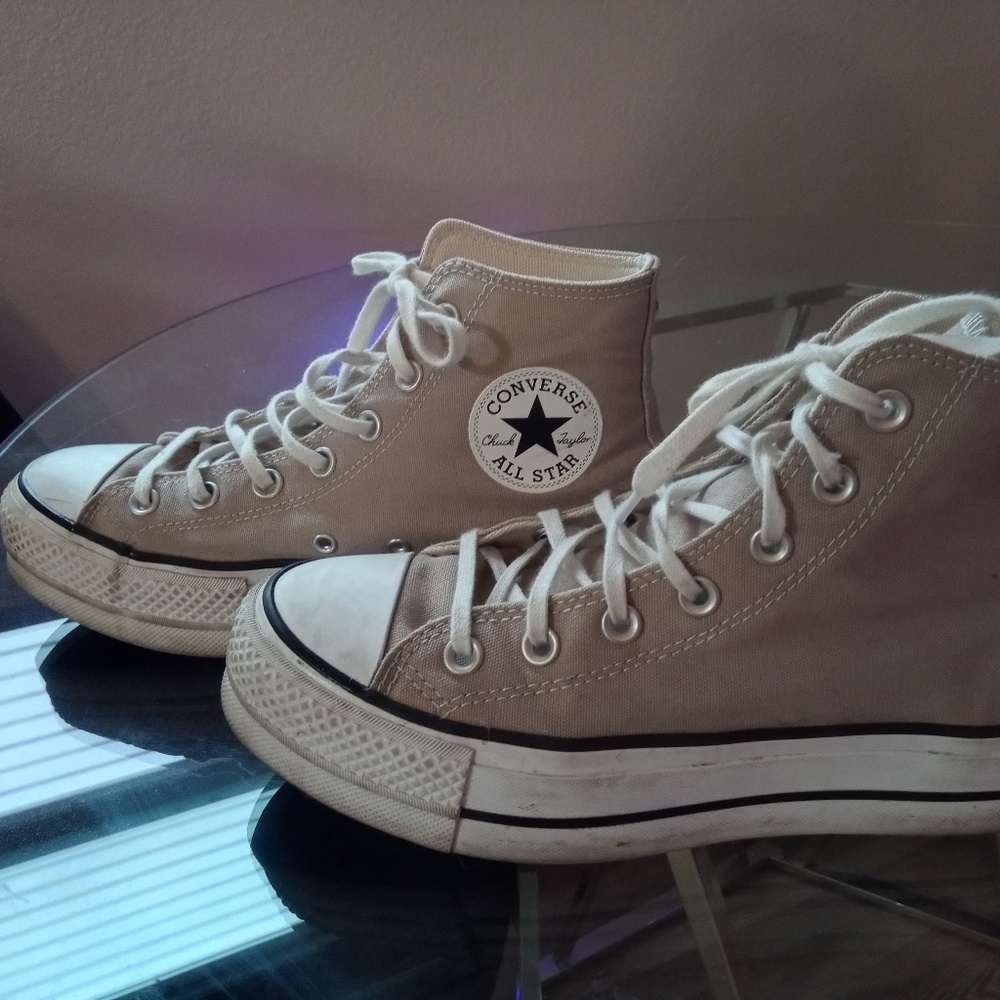 Converse - Nude Platform